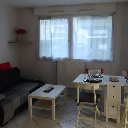 Appart T2 Standing Tout Confort Au Calme - Parking En Option Lyon Exterior foto